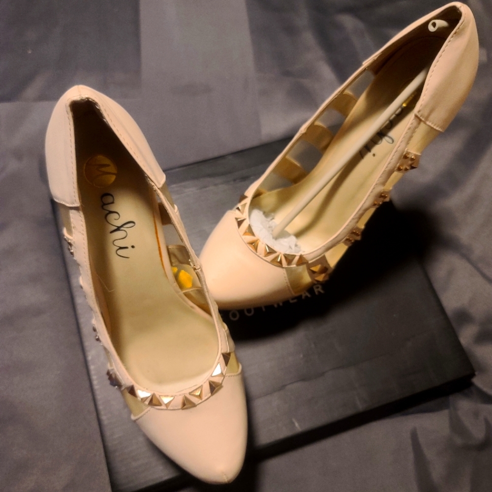 Machi 8.5 Beige heels